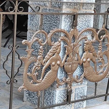 Traditional House Alepis In Areopolis Bagian luar foto